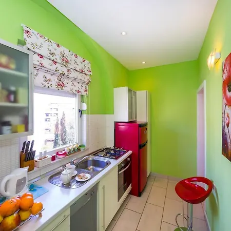Apartment Kolovare Beach & Free Parking *